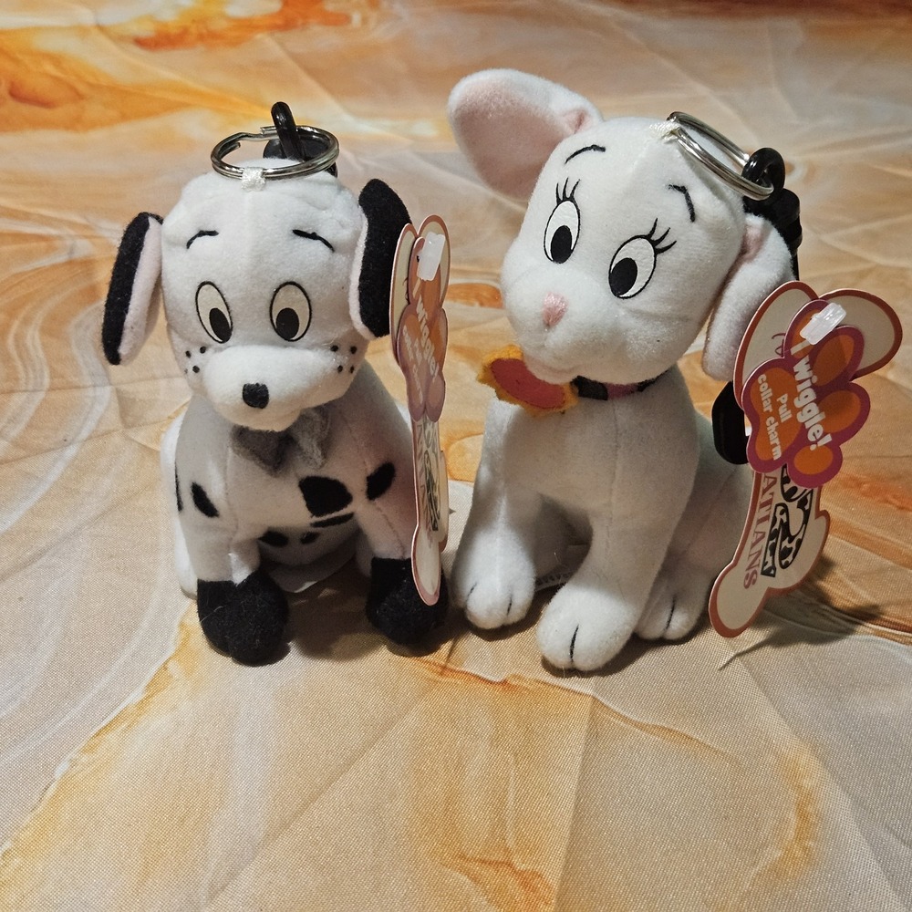 Vintage Applause Disney 102 Dalmatians Vibrating Plush Keychain Lot of 2